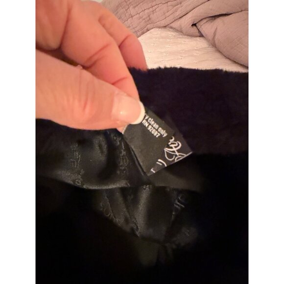 Surell x Saks Fifth Avenue Womens Shearling Fur Snowball Hat Size XL Black main image 12